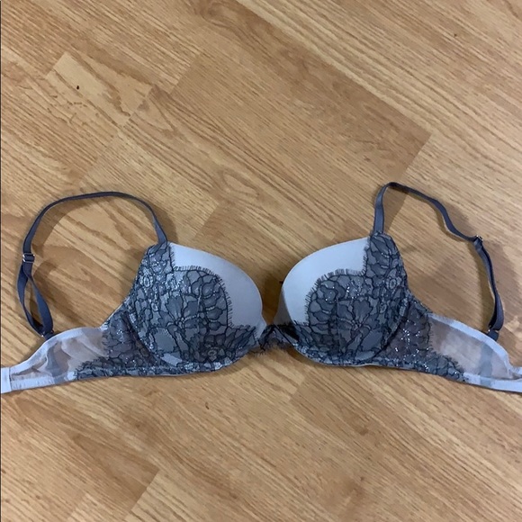 Victoria's Secret Other - VS push-up